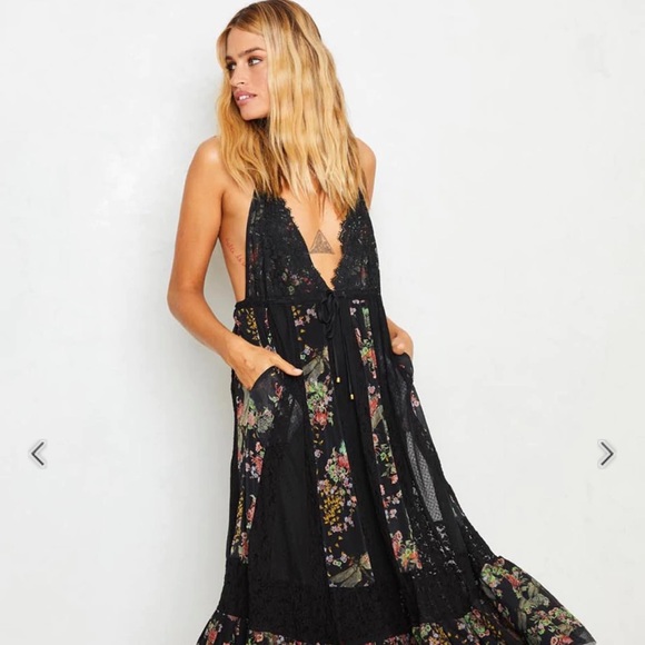 Size medium boho dress - Picture 4 of 8